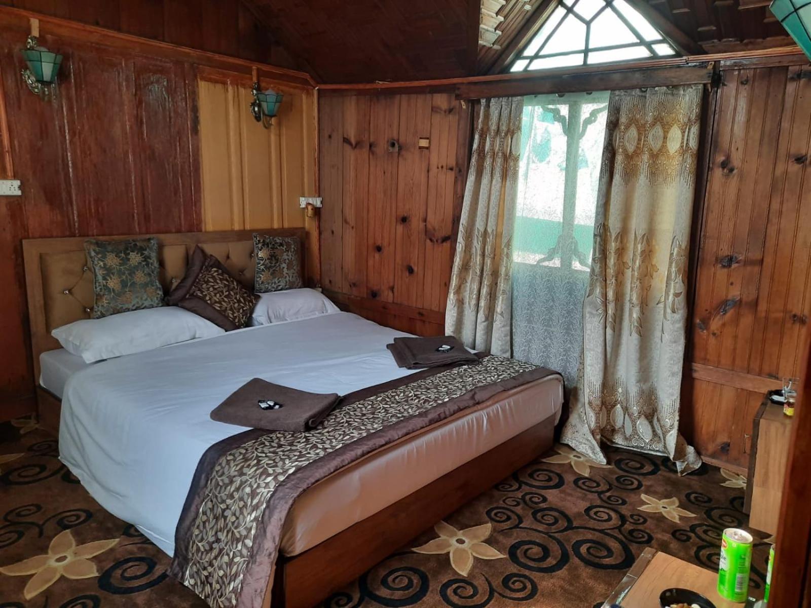 Hotel Hb Nancy Group Of Houseboats Srīnagar Exteriér fotografie